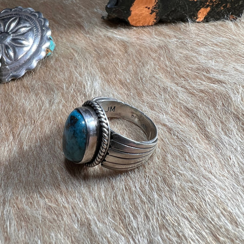 Turquoise ring - gorgeous big cabochon on wide starburst sterling band - JM Hallmark -Size 8.5