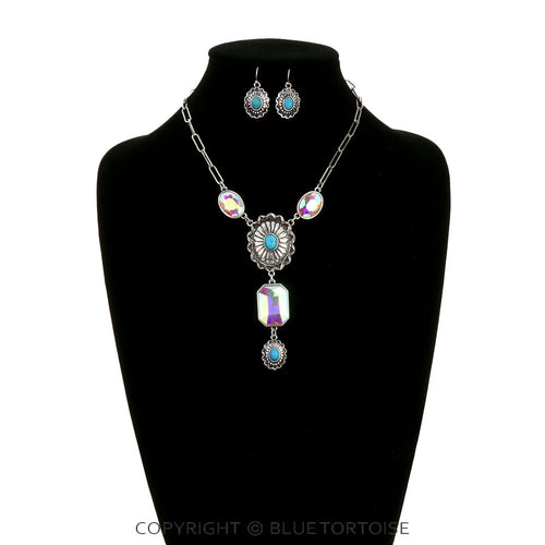 Rhinestone Concho Necklace & Earrings Set