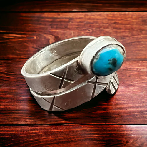 Adjustable Turquoise Ring - Size 7 - Cowhide and Conchos