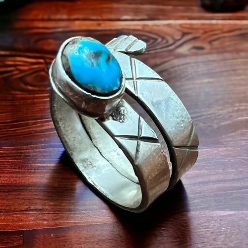 Adjustable Turquoise Ring - Size 7 - Cowhide and Conchos