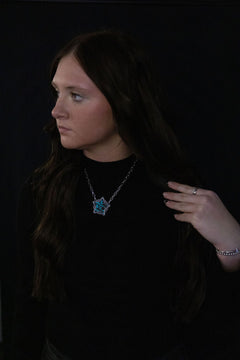 Barbed Star Necklace - 18 inch + 3 - Cowhide and Conchos