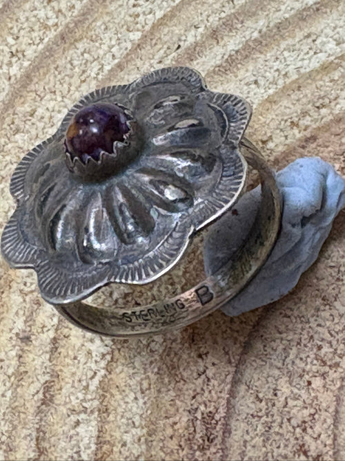Byron Begay Navajo Handmade Sterling Silver & Purple Spiny Oyster Ring - Size 7 - Cowhide and Conchos