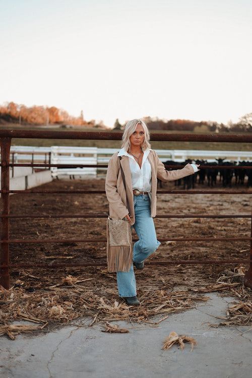 Classic White Button Down Shirt - Cowhide and Conchos