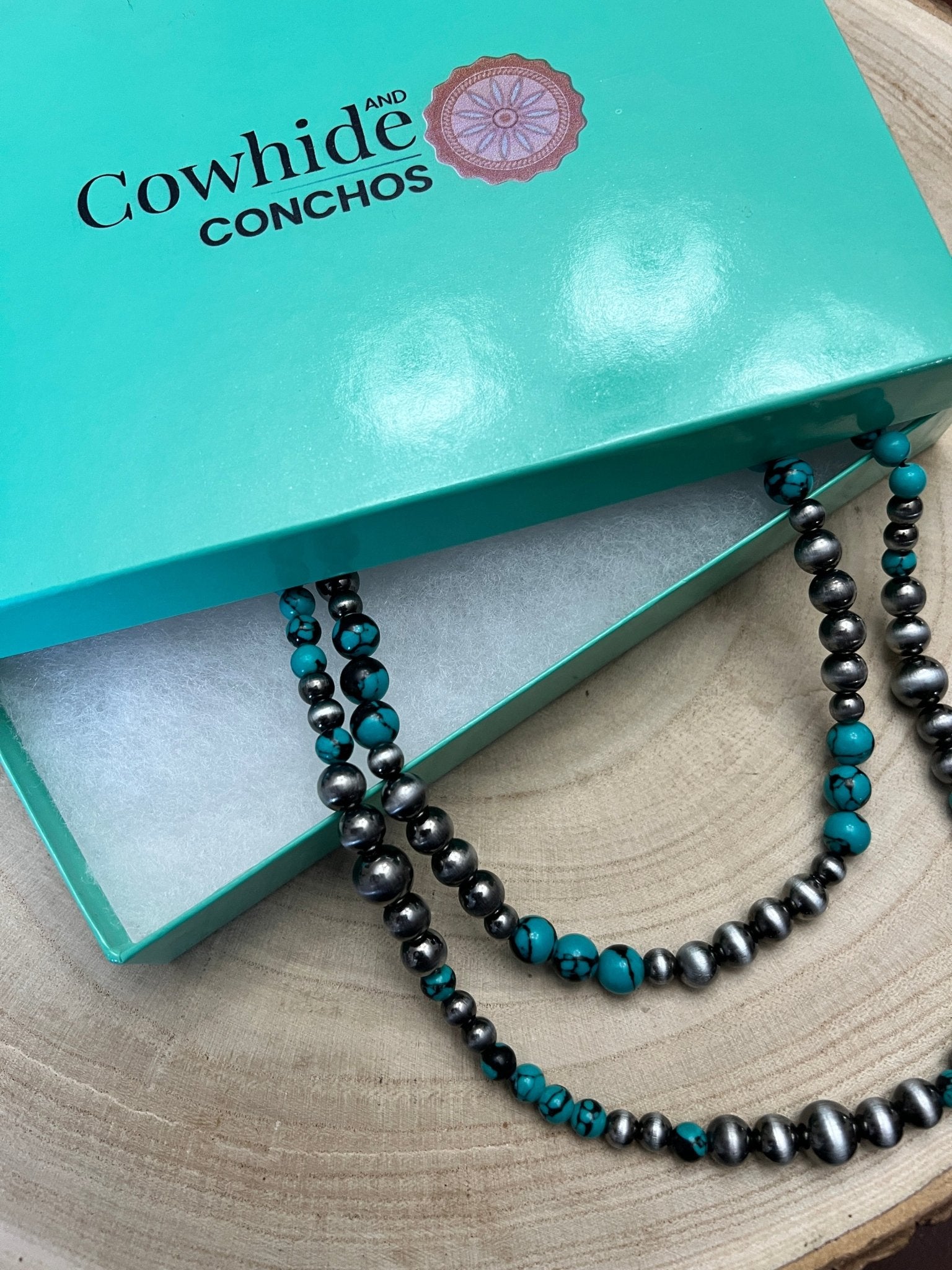 Desert Dream: Layered Western Fashion Pearl & Faux Turquoise Necklace Set (18" & 22") - Cowhide and Conchos