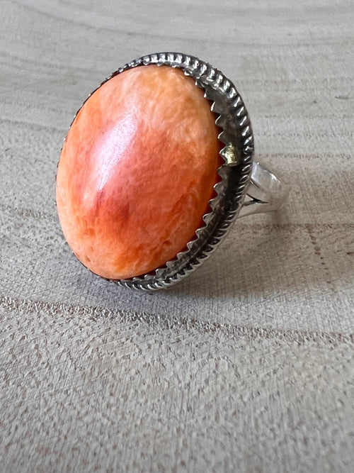 Ernest Hawthorne Spiny Oyster & Sterling Silver Ring - Size 7.5 - Cowhide and Conchos