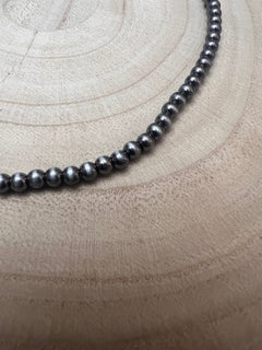 Faux Silvertone Pearl Style Choker - 4mm - Cowhide and Conchos