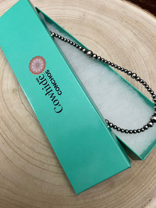 Graduated Sterling Silver Pearls necklace  - 18 inch - Very popular - Cowhide and Conchos