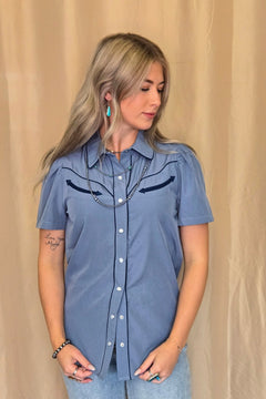 Howdy Hanny Women's Light Blue Short Sleeve Pearl Snap Shirt - Cowhide and Conchos