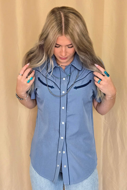 Howdy Hanny Women's Light Blue Short Sleeve Pearl Snap Shirt - Cowhide and Conchos