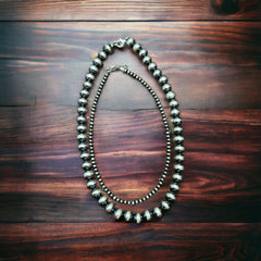 'Navajo Pearl Necklace  with 10 mm pearls - 18 inch necklace