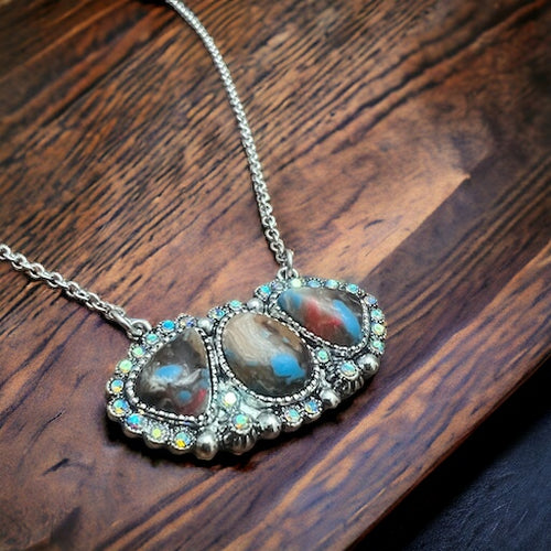 Faux Turquoise and Spiny Three Stone Necklace
