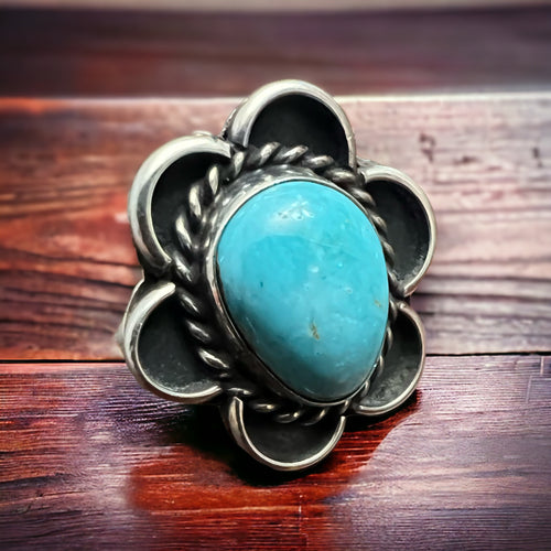 Turquoise Flower Ring - Size 9