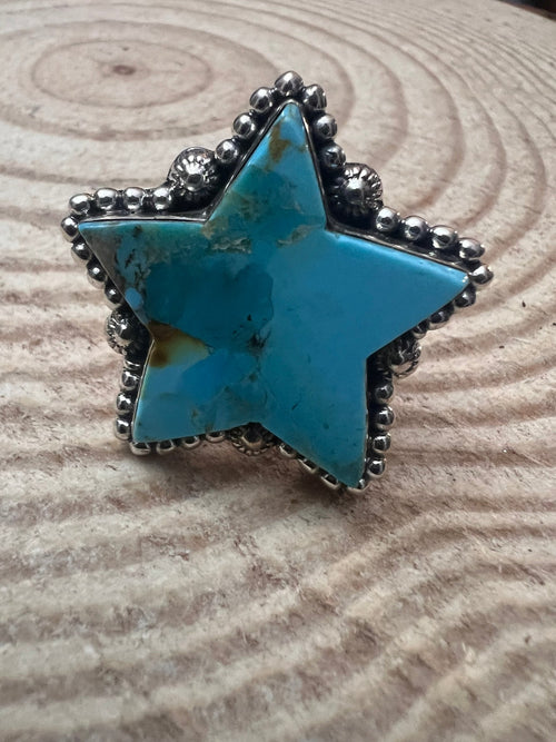 Kingman Turquoise Star of Fame Adjustable ring - Size 7+ - Cowhide and Conchos