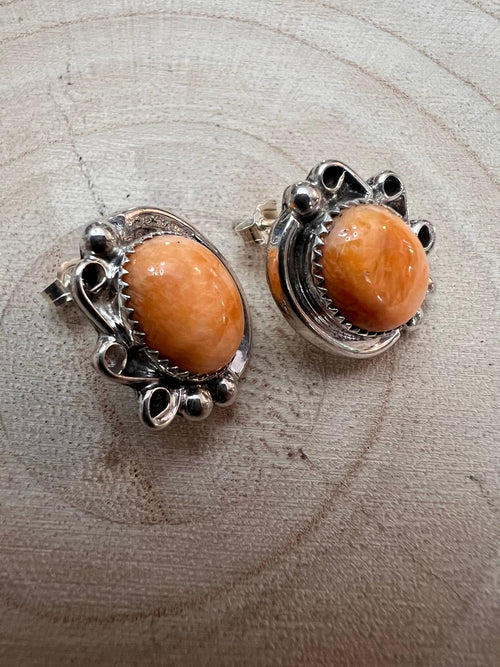 Navajo Handmade Spiny Oyster Post Earrings by Donovan Nez - Cowhide and Conchos