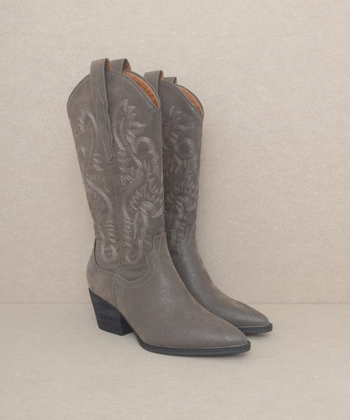 Oasis Society Amaya - Classic Western Boot - Cowhide and Conchos