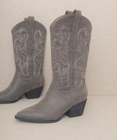 Oasis Society Amaya - Classic Western Boot - Cowhide and Conchos