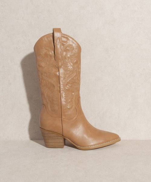 Oasis Society Amaya - Classic Western Boot - Cowhide and Conchos