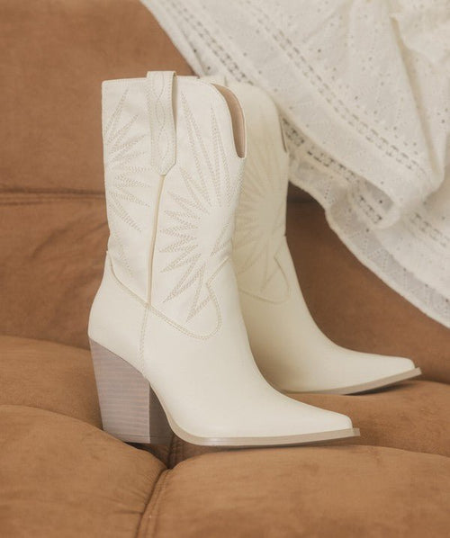 OASIS SOCIETY Emersyn - Starburst Embroidery Boots - Cowhide and Conchos