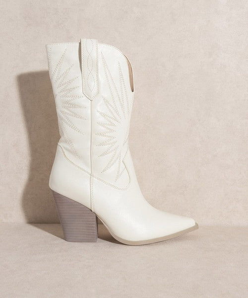 OASIS SOCIETY Emersyn - Starburst Embroidery Boots - Cowhide and Conchos