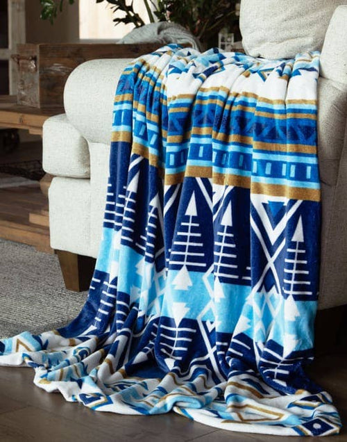 Open Sky Light Plush Throw - Cowhide and Conchos