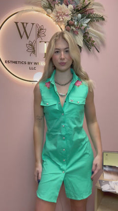 Jade Pearl Snap Button Down Floral Embroidered Sleeveless Stretch Tunic Dress