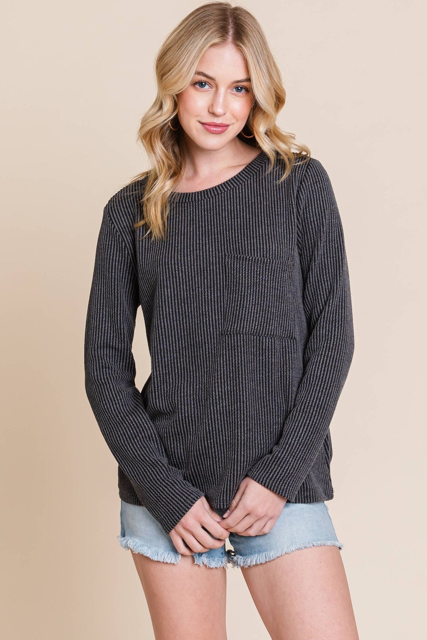 Ribbed Top with Pocket - Charcoal, Fuchsia, and Pumpkin - Cowhide and Conchos