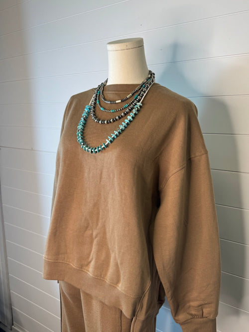 Risen Step Hem Sweatshirt - Cowhide and Conchos