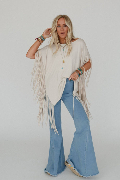 Showstopper Fringe Top - Oat - Cowhide and Conchos