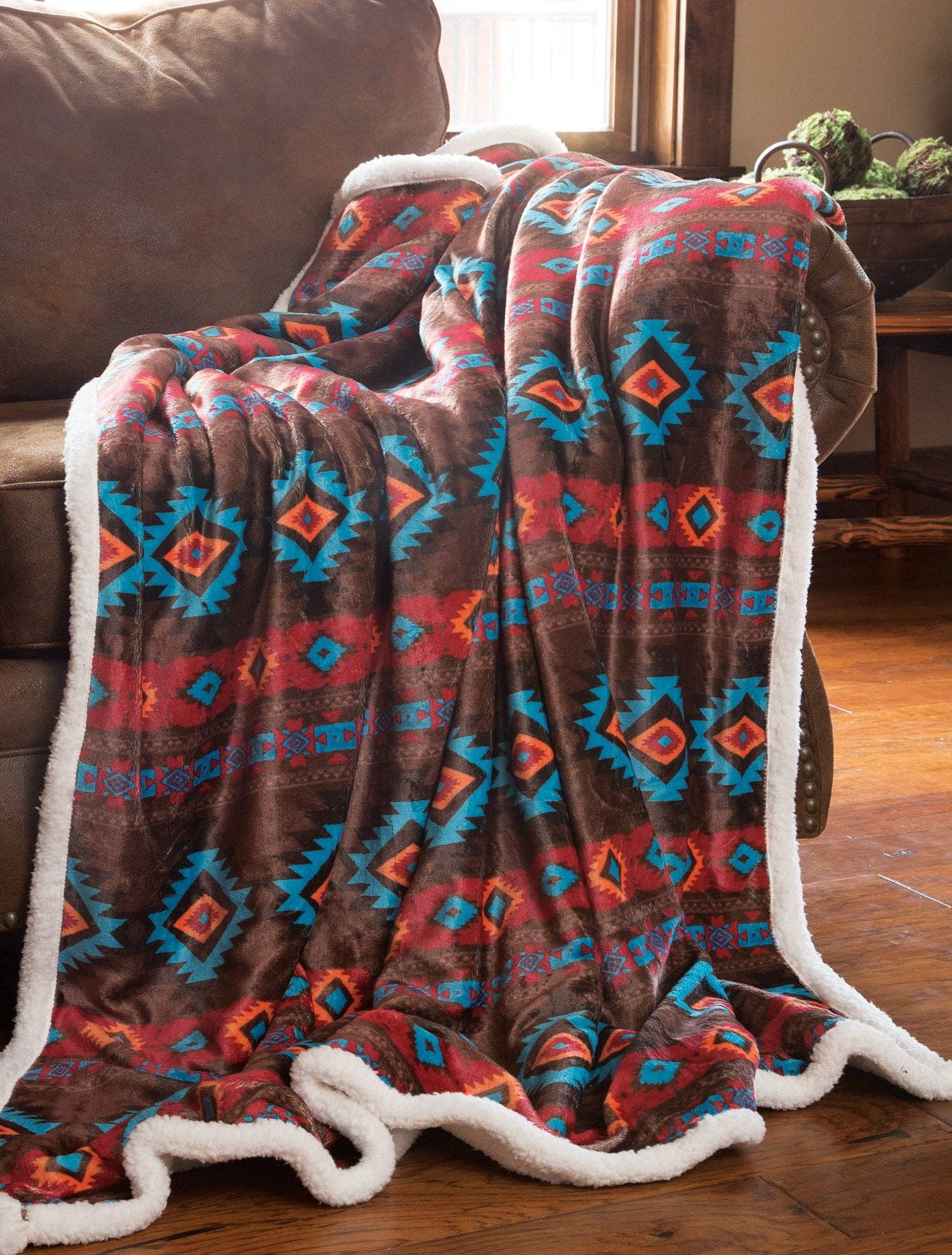 Southwest Horizon Sherpa Fleece Throw Blanket - Cowhide and Conchos