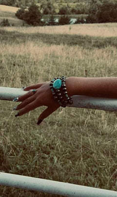 Western Agate 3 for 1 Bracelet Set - Cowhide and Conchos