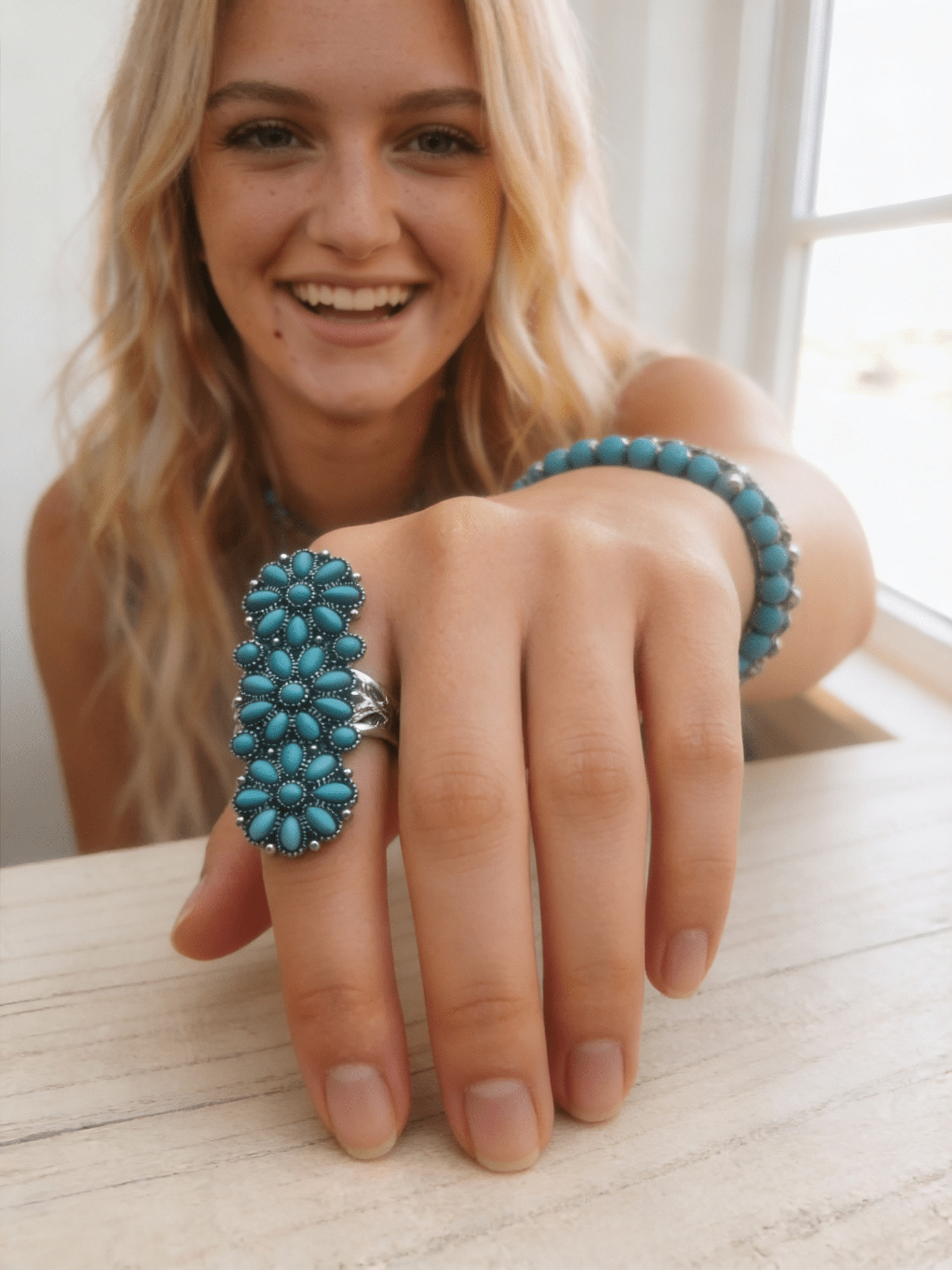 Western Desert Bloom: Faux Turquoise Adjustable Cluster Statement Ring - Cowhide and Conchos