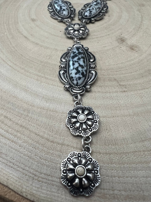 Western Faux White Buffalo Lariat Statement Necklace - 24 inch - Cowhide and Conchos