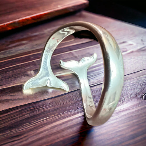 Whale Tails Bypass Ring - Sterling Silver - Cowhide and Conchos