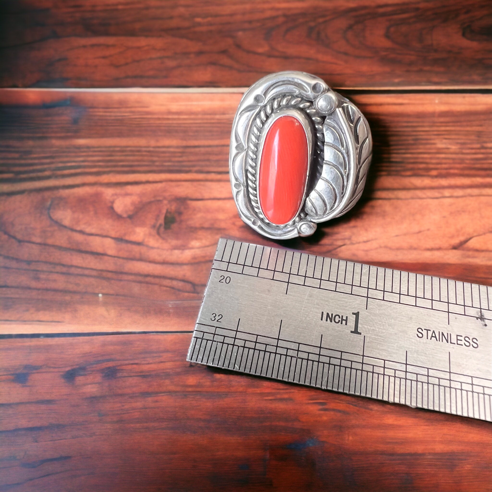 Coral ring - gorgeous large coral on sterling oval base with leaf - Size 6.5 - Cowhide and Conchos