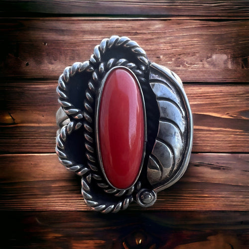 Coral ring on sterling silver - Native signed LJ and BG - size 7 - Cowhide and Conchos