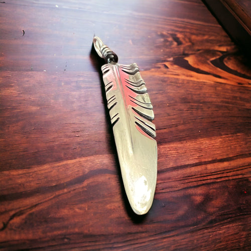 Feather pendant - Vintage long sterling silver feather pendant with onyx - Cowhide and Conchos