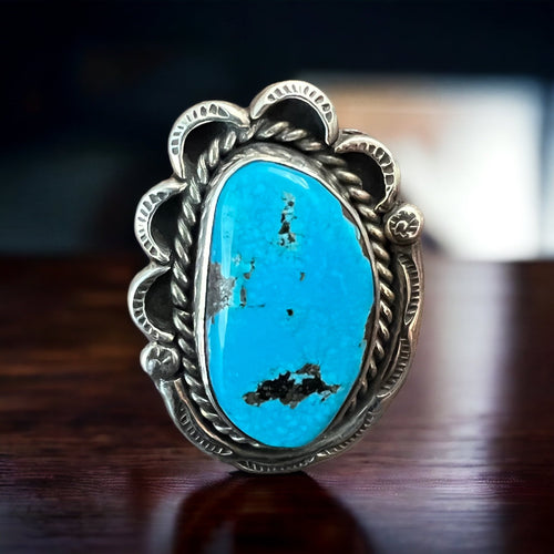 Gorgeous large blue turquoise cabochon ring on sterling - Size 7 - Cowhide and Conchos