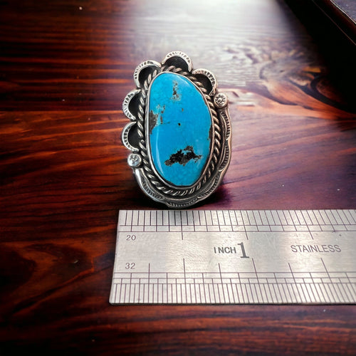 Gorgeous large blue turquoise cabochon ring on sterling - Size 7 - Cowhide and Conchos