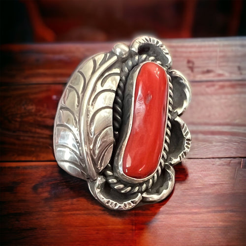 Coral ring - Coral and sterling silver with leaf - Size 6.5