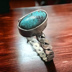 Turquoise ring - dainty - size 5