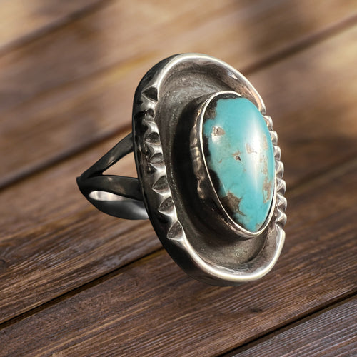 Turquoise ring - gorgeous large cabochon on shadow box style base - Size 5.5