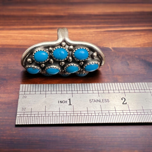 Navajo turquoise cluster ring - size 6 - Cowhide and Conchos