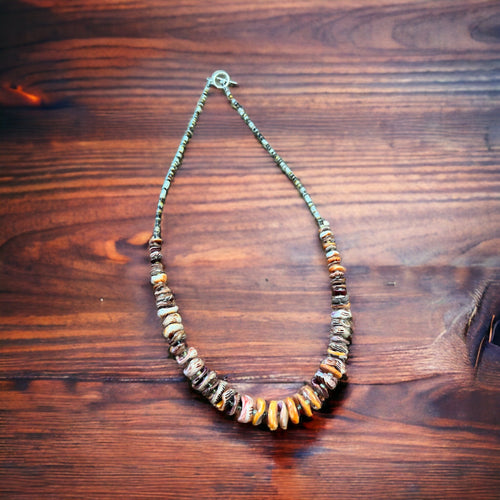 Purple and orange spiny oyster necklace - 22 inch - Cowhide and Conchos