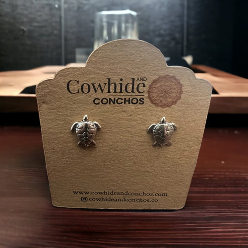 Sea Turtle post earrings - Sterling silver - Cowhide and Conchos