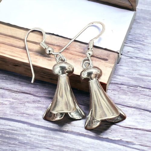 Squash Blossom Earring - Large - Cowhide and Conchos