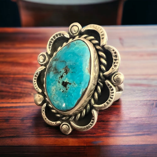 Turquoise ring - beautiful large cabochon on flower base - Size 7 - Cowhide and Conchos