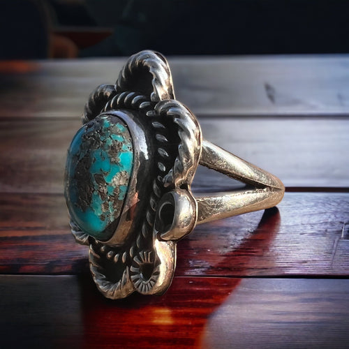 Turquoise ring - gorgeous cabochon on flower shaped sterling base - size 5 - Cowhide and Conchos