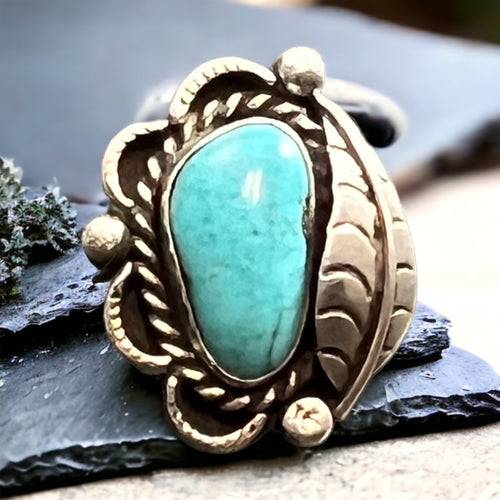 Turquoise ring - Turquoise on hand stamped sterling silver with leaf - Size 7 - Cowhide and Conchos