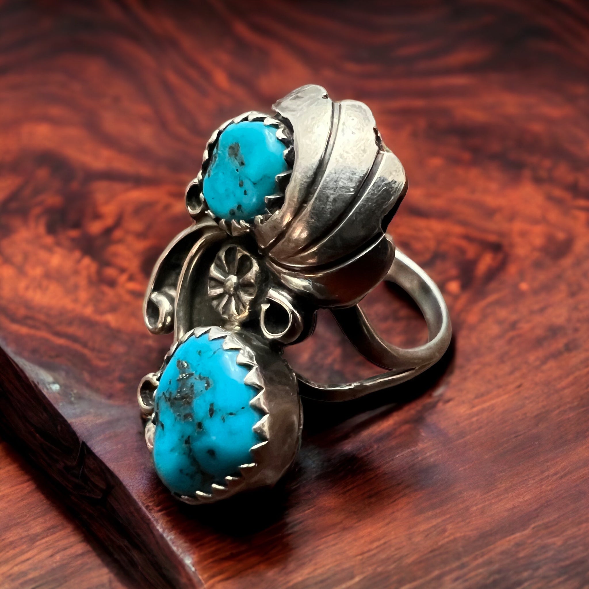 Vintage Native American handmade sterling silver and turquoise ring - Size 5 - Cowhide and Conchos