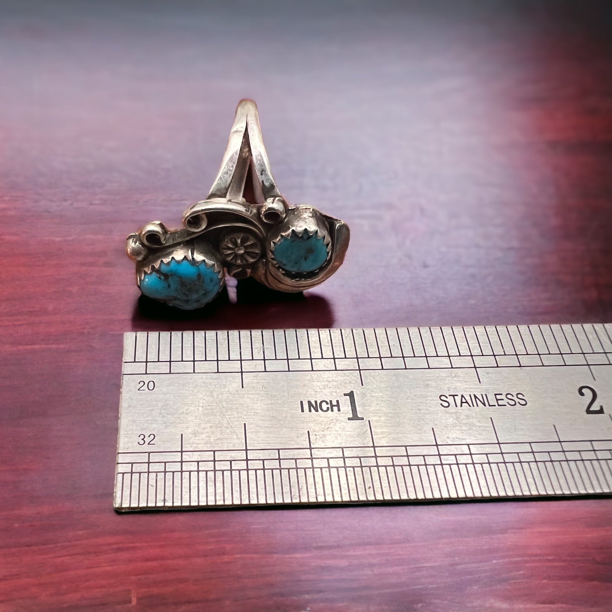 Vintage Native American handmade sterling silver and turquoise ring - Size 5 - Cowhide and Conchos